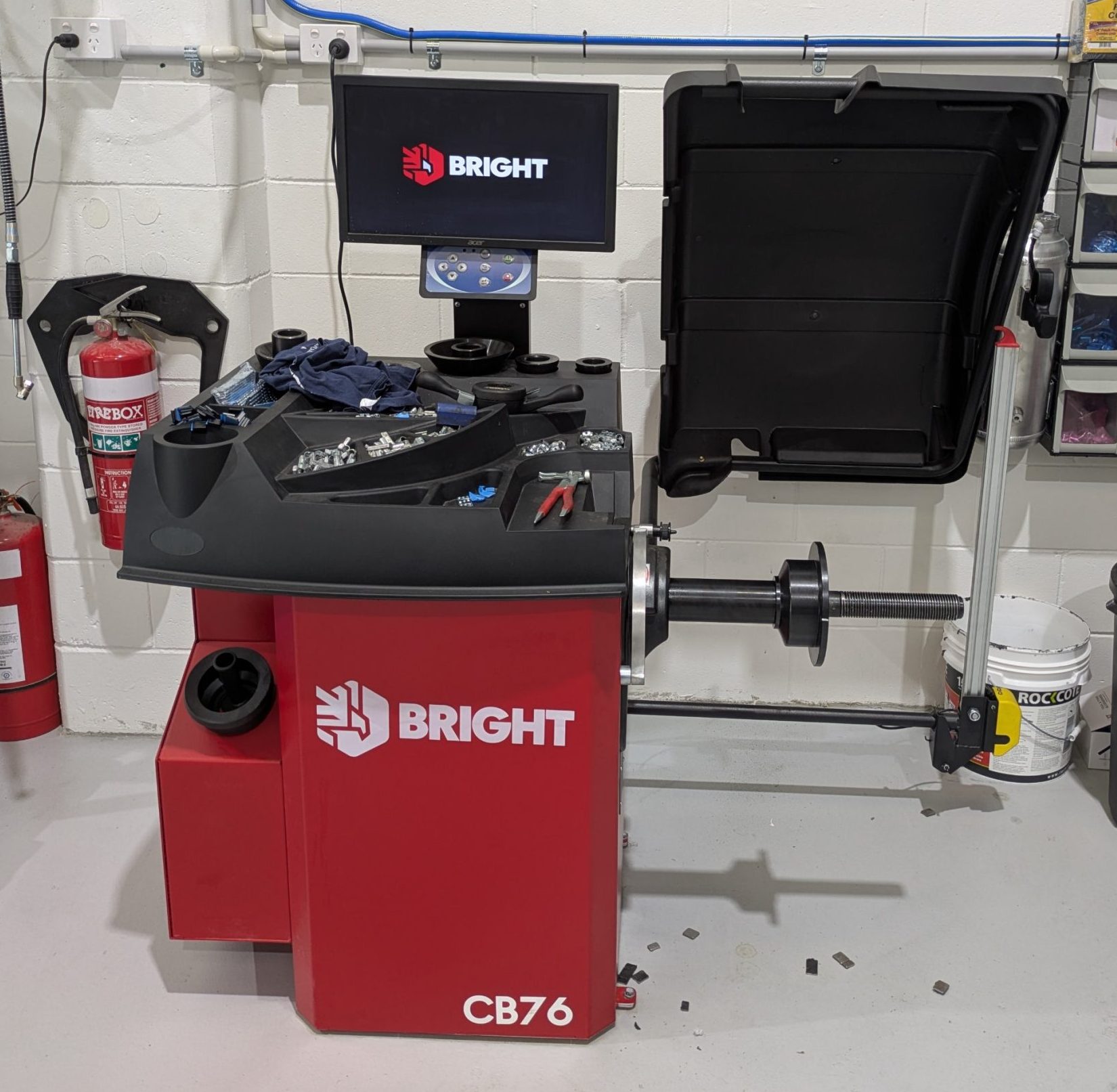 Bright CB76 Wheel Balancer