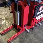 Q142 pneumatic wheel lift