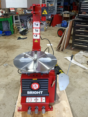 BRIGHT LC810 Tyre Changer