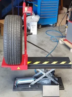 Wheel Lift for Wheel Balancer Machine